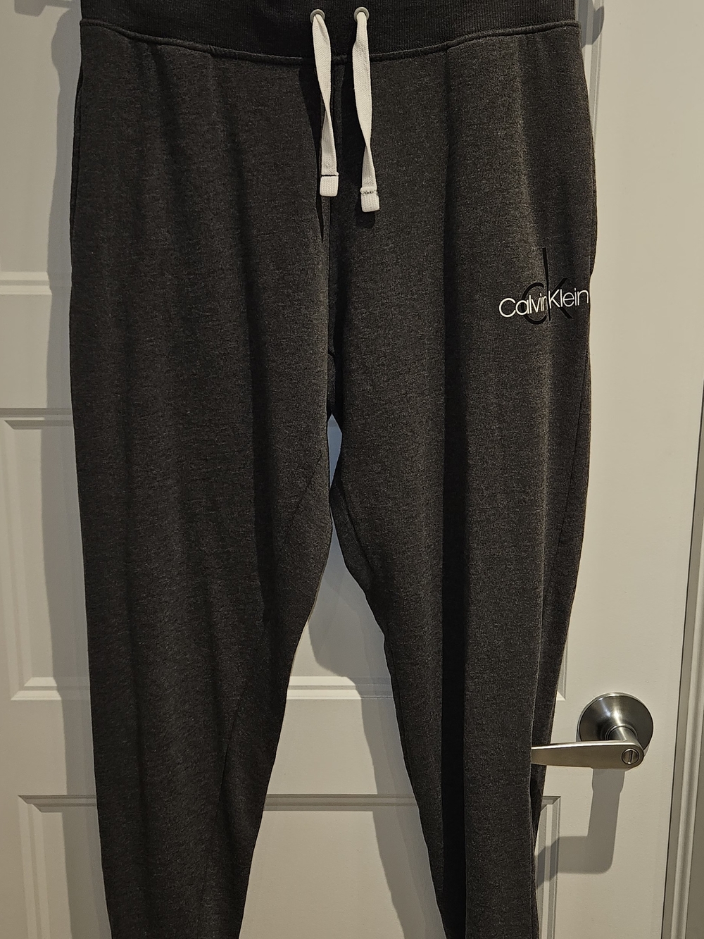 💜2/$15💜Calvin Klein Dark Charcoal Jogger Sweatpants